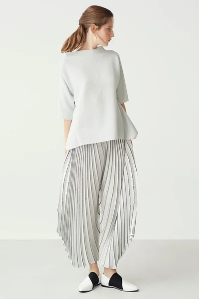 Look 15
